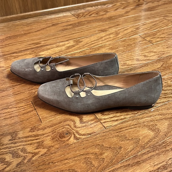 Nurture flat shoe taupe size 9 - Picture 2 of 7